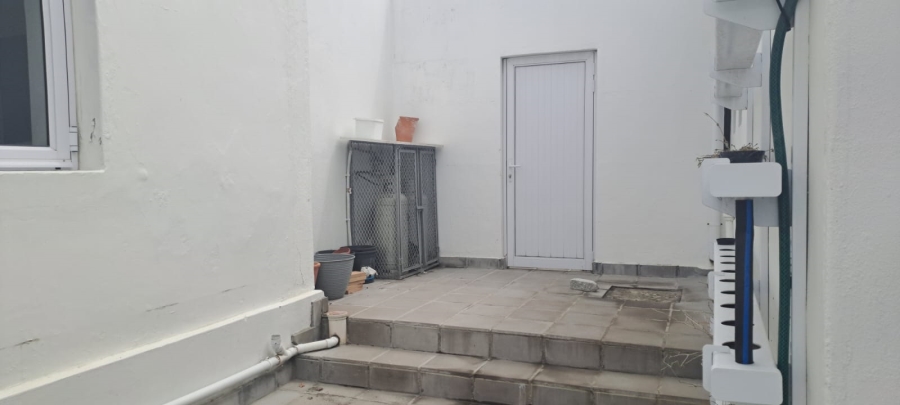 Commercial Property for Sale in Birkenhead Western Cape